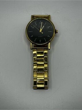 Gold-Tone Men’s Quartz Watch with Black Dial
